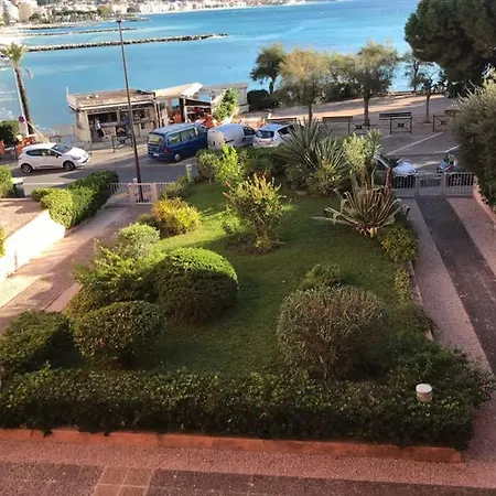 Ciel Et Mer, Agreable 4 Couchages Bord De Mer Clim Wifi Balcon *